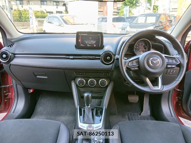 Mazda DEMIO 2017-06 8054154-2