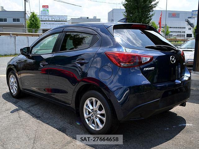 Mazda DEMIO 2016-03 8054296-16