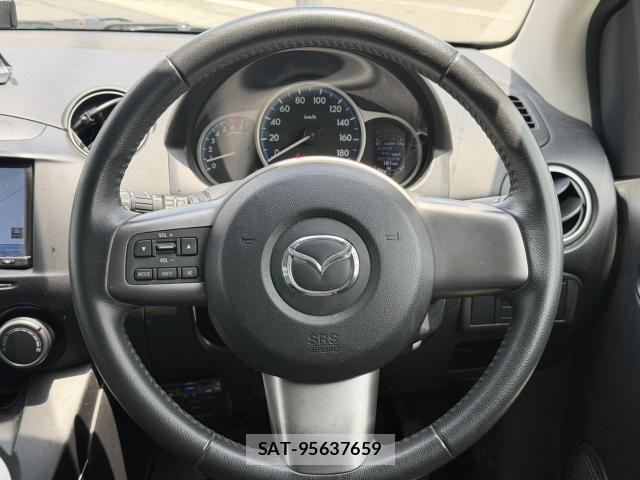 Mazda DEMIO 2012-07 8054303-14