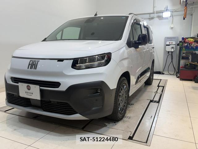 Fiat DOBLO 2025-03 8055714-1