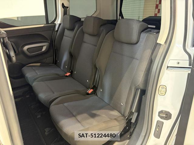 Fiat DOBLO 2025-03 8055714-18