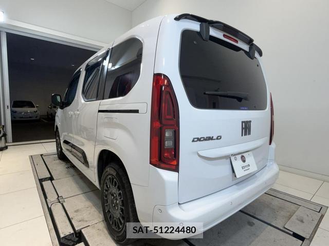 Fiat DOBLO 2025-03 8055714-5