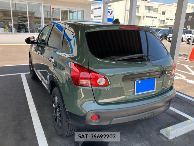 Nissan DUALIS 2012-07 8053881-1