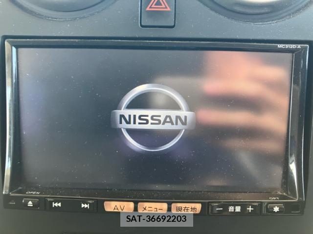 Nissan DUALIS 2012-07 8053881-14