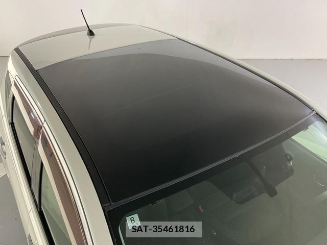 Nissan DUALIS 2012-11 8055549-9
