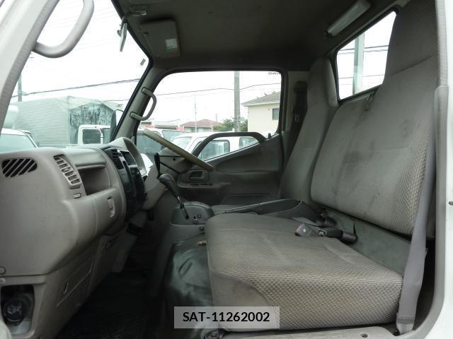Hino DUTRO 2005-04 8053446-14