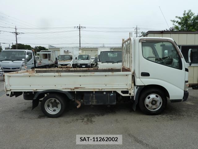 Hino DUTRO 2005-04 8053446-3
