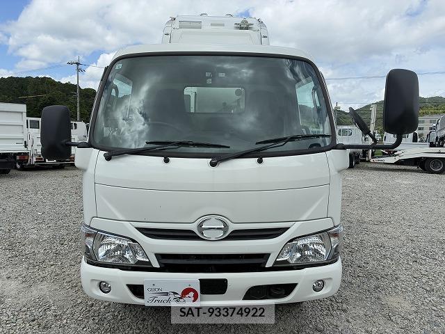 Hino DUTRO 2019-06 8055612-0