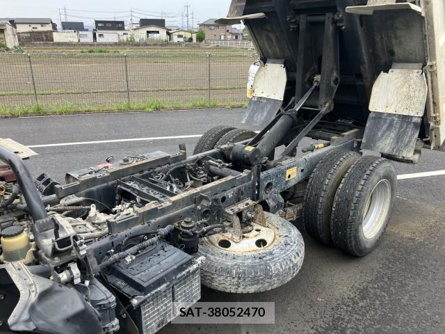 Hino DUTRO 2012-01 8055678-12