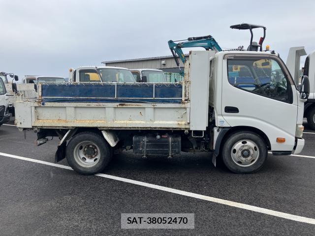 Hino DUTRO 2012-01 8055678-7