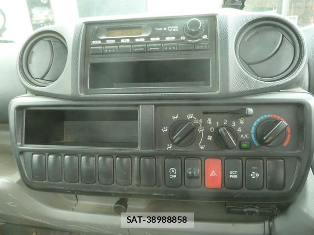 Toyota DYNA TRUCK 2011-09 8053445-4