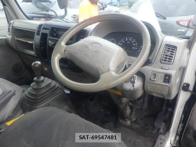 Toyota DYNA TRUCK 2014-06 8055676-2