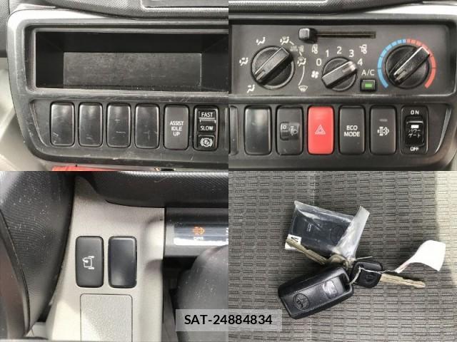 Toyota DYNA TRUCK 2017-03 8055725-18