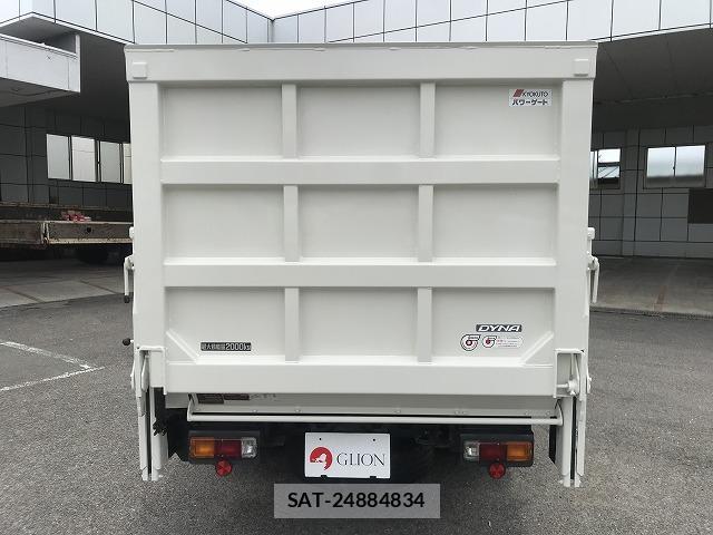 Toyota DYNA TRUCK 2017-03 8055725-5