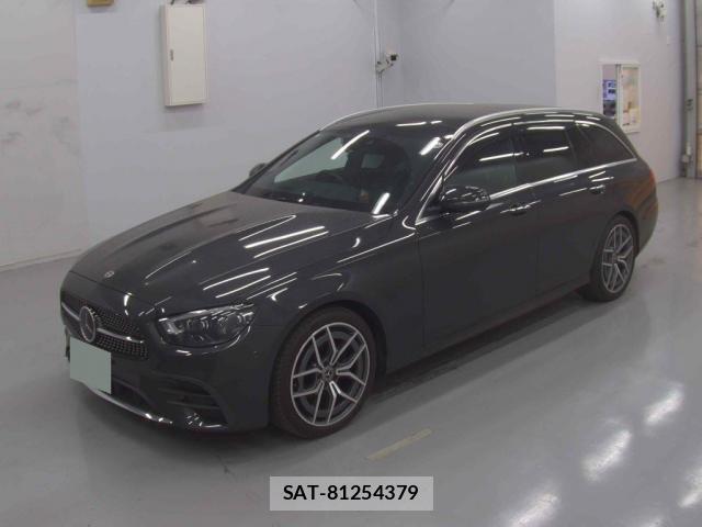 Mercedes Benz E-CLASS 2020-10 8008527-3