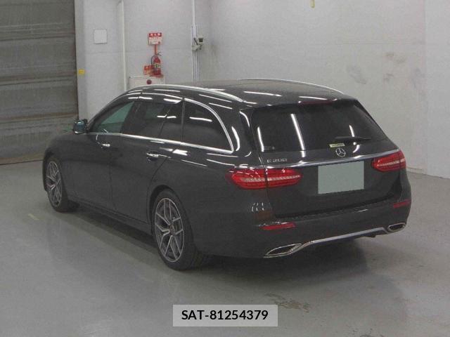 Mercedes Benz E-CLASS 2020-10 8008527-4