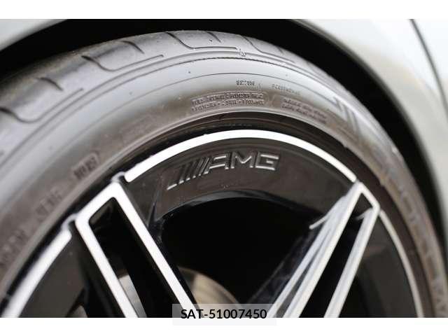 Mercedes Benz E-CLASS 2017-03 8055708-14
