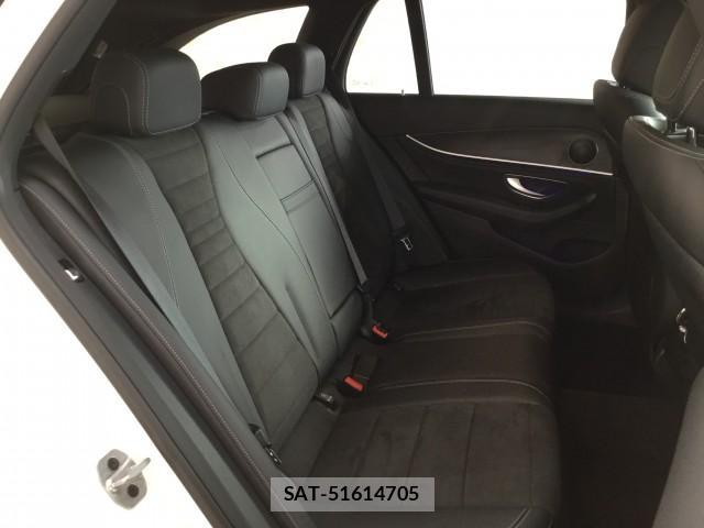 Mercedes Benz E-CLASS 2018-07 8011141-10
