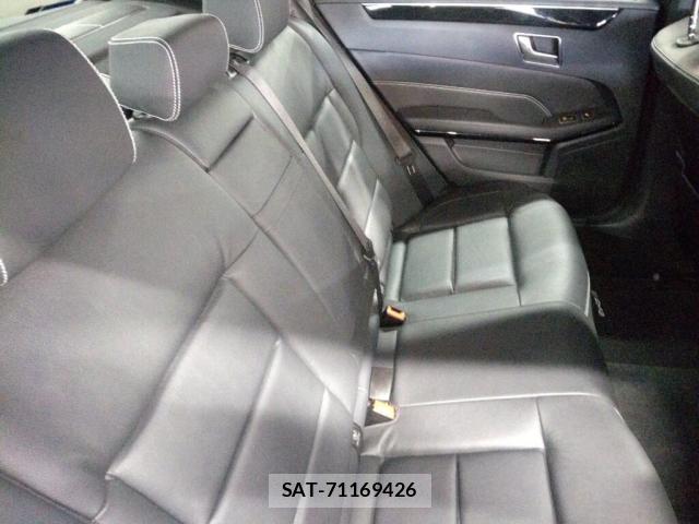 Mercedes Benz E-CLASS 2013-07 8055055-3