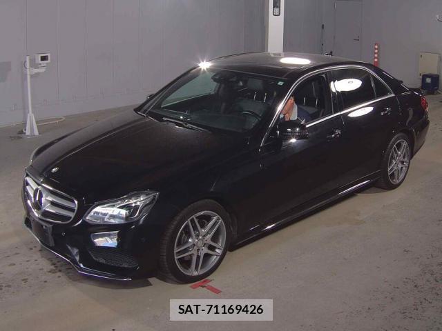 Mercedes Benz E-CLASS 2013-07 8055055-5