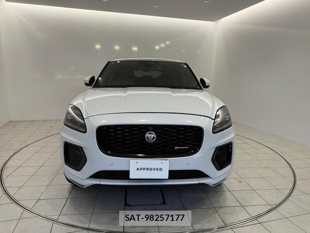 Jaguar E-PACE 2021-10 8053528-3