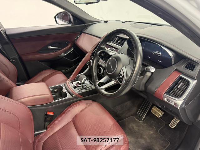 Jaguar E-PACE 2021-10 8053528-9