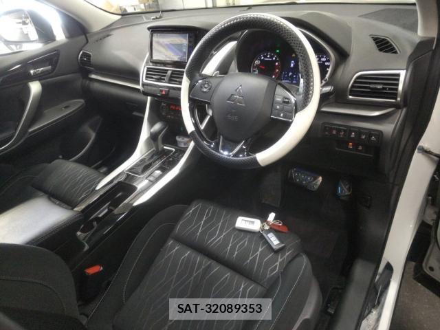 Mitsubishi ECLIPSE CROSS 2019-12 8054707-2