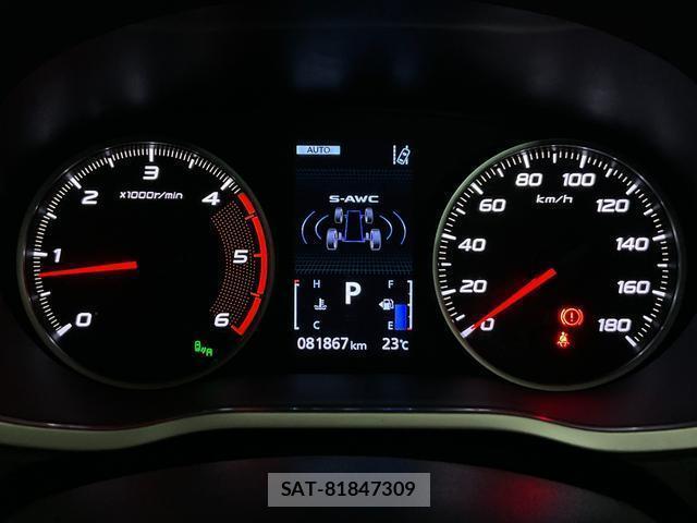 Mitsubishi ECLIPSE CROSS 2019-06 8055535-11