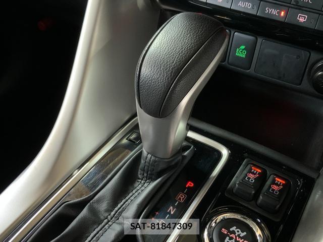 Mitsubishi ECLIPSE CROSS 2019-06 8055535-17