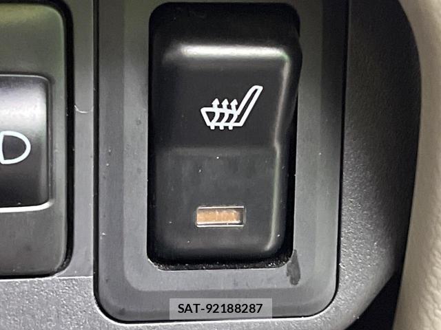 Mitsubishi EK WAGON 2017-12 8053688-4