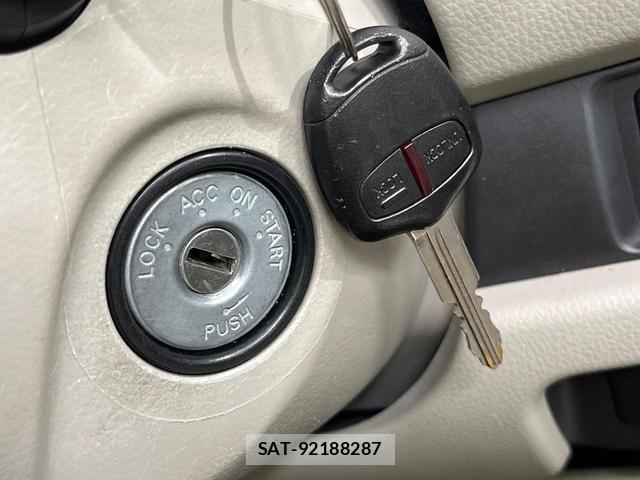 Mitsubishi EK WAGON 2017-12 8053688-6