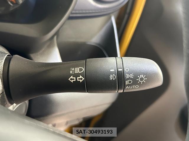 Mitsubishi EK X 2019-08 8054445-19