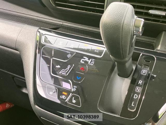 Mitsubishi EK X 2019-06 8056097-16