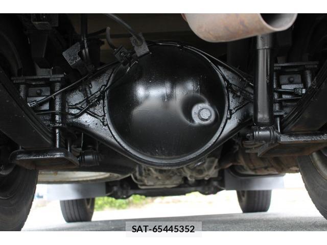 Isuzu ELF TRUCK 2015-11 8053262-17