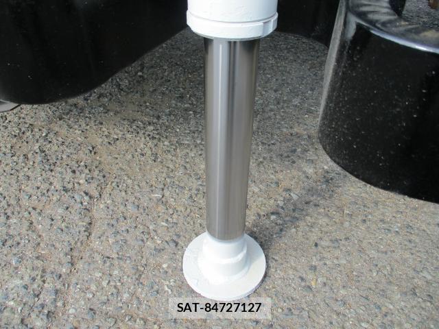 Isuzu ELF TRUCK 2013-08 8053887-17