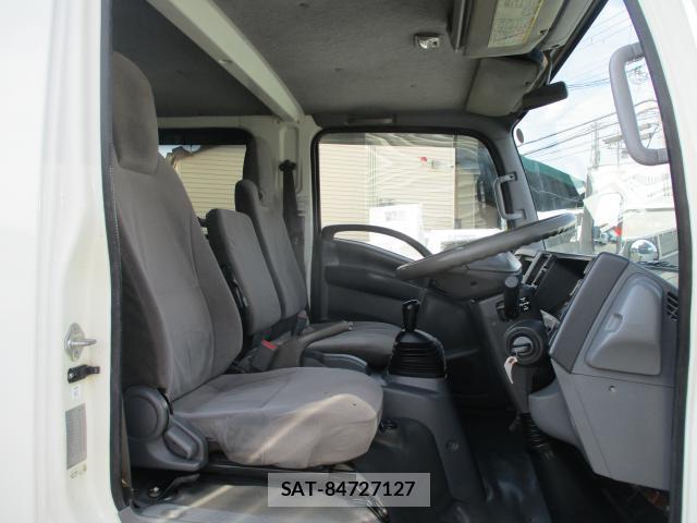 Isuzu ELF TRUCK 2013-08 8053887-8