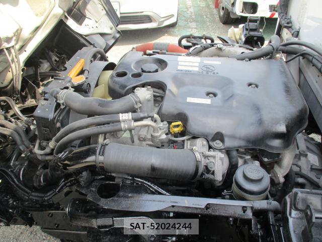 Isuzu ELF TRUCK 2013-11 8053888-5