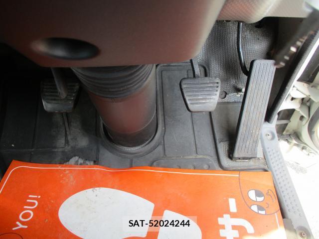 Isuzu ELF TRUCK 2013-11 8053888-7