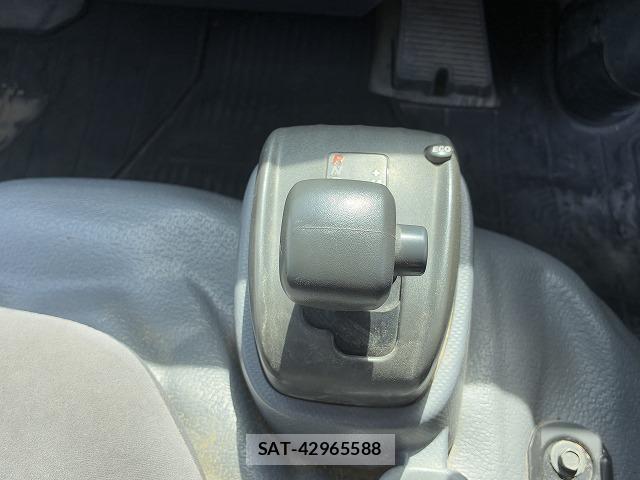Isuzu ELF TRUCK 2009-09 8055614-14