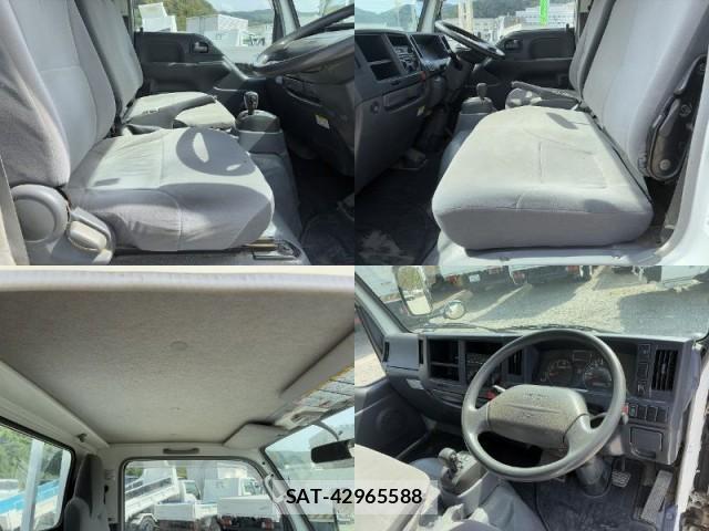 Isuzu ELF TRUCK 2009-09 8055614-15
