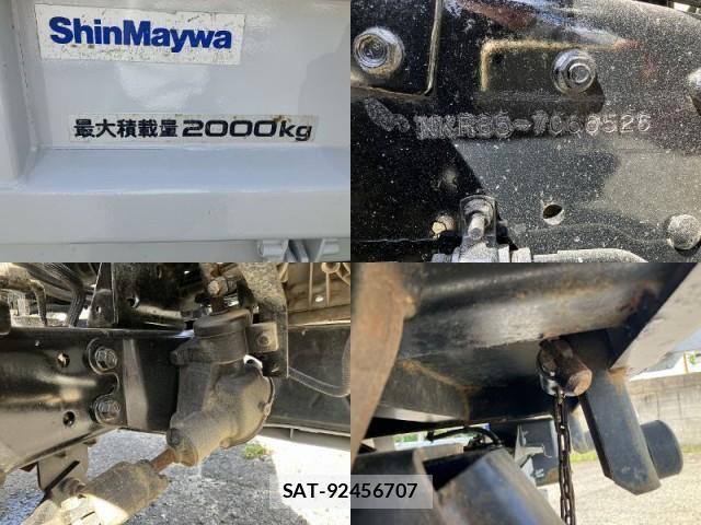 Isuzu ELF TRUCK 2017-10 8055671-10