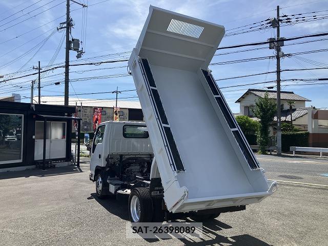 Isuzu ELF TRUCK 2019-06 8055672-5
