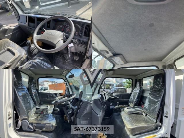 Isuzu ELF TRUCK 2019-07 8055673-15