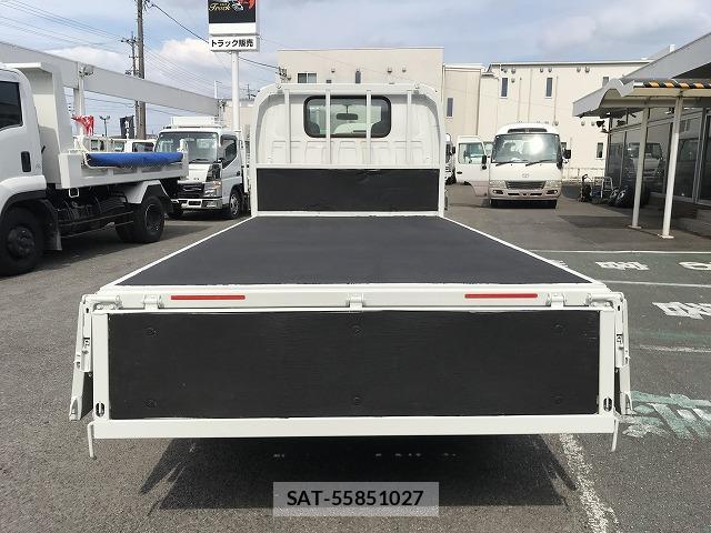 Isuzu ELF TRUCK 2015-06 8055724-9