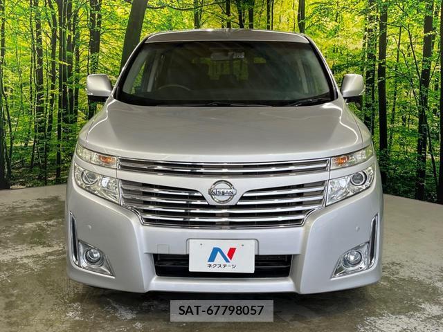 Nissan ELGRAND 2011-10 8053852-14