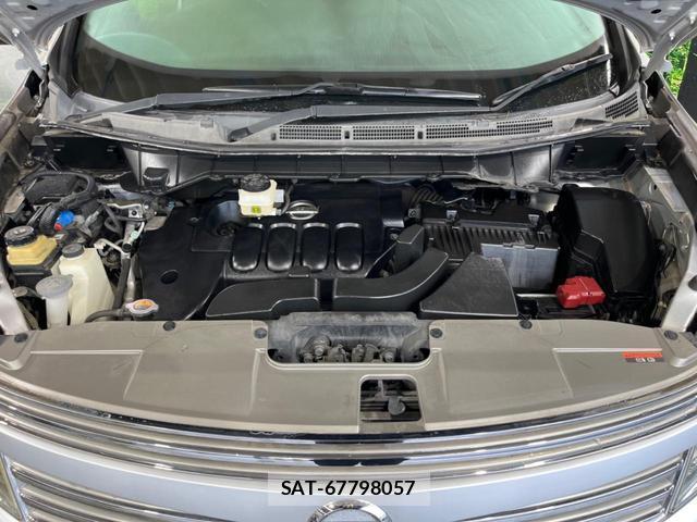 Nissan ELGRAND 2011-10 8053852-17