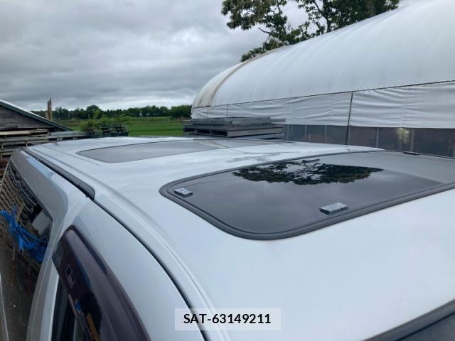 Nissan ELGRAND 2007-11 8053869-12