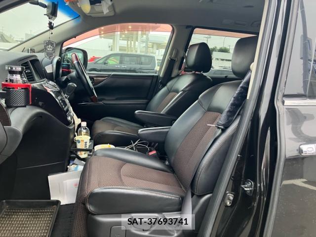 Nissan ELGRAND 2010-10 8054020-6