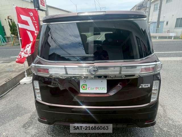 Nissan ELGRAND 2014-08 8055206-1