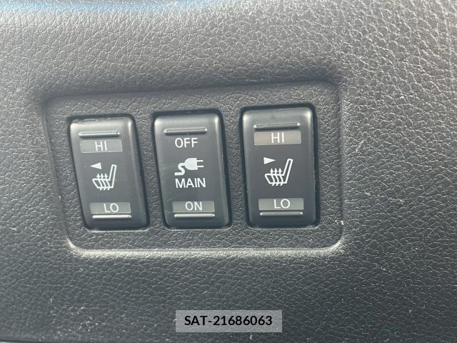 Nissan ELGRAND 2014-08 8055206-19